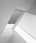 Velux Jalousie manuell silber uni PAL M06 7057SWL
