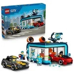 LEGO City Waschstra&szlig;e Spielzeug - inkl. 2 Modellautos, Waschfunktion und 4