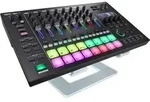 Roland MC-707 Groovebox mit St&auml;nder Silber - Silber