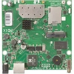 Mikrotik RB912UAG-2HPND, Hauptplatine, Router, Einzelband (2,4GHz), Wi-Fi 4
