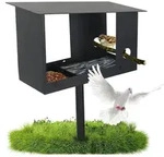 Vogelhaus mit St&auml;nder Wetterfest Metall Vogelfutterstation mit Futterschale...