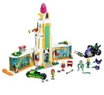 LEGO&reg; DC Super Hero Girls&trade; Highschool der Super Heroes 41232
