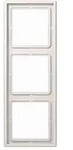 Jung Rahmen 3-fach, LS 990, IP 44, Duroplast, alpinwei&szlig;, senkrechte und...