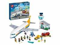 LEGO 60262 City Passagierflugzeug mit Flughafenterminal und LKW