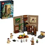 LEGO 76384 Harry Potter Hogwarts Moment: Kr&auml;uterkundeunterricht Set,...
