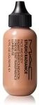 MAC Studio Radiance Face And Body Radiant Sheer Fl&uuml;ssige Foundation