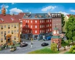 Faller 130138 - Stadteckhaus mit Tattoostudio