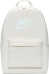 Nike Heritage Rucksack summit lt orewood brn/summit