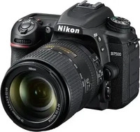 NIKON D7500 Kit mit 18-300mm 1:3.5-6.3 AF-S DX ED VR (Nikon Aktion) (mit Zugabe)