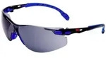 3M Solus S1102SGAF Schutzbrille mit Antibeschlag-Schutz Blau, Schwarz EN 166 DIN 166