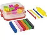 KNORR prandell Kinderknete Box mit Modelliermasse und Ausstechformen, 380g