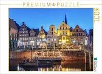 CALVENDO Puzzle L&uuml;neburger Stintmarkt bei Nacht 1000 Teile Lege-Gr&ouml;&szlig;e 64 &times; 48 cm