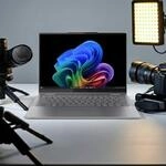 Lenovo Yoga 7i 2-in-1 14 Ultra 5-Windows 11 Home-16GB-512GB Intel� Core Ultra 5