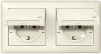 Gira 415801 SCHUKO-Steckdose 2fach 16 A 250 V~ mit Klappdeckel, komplett mit