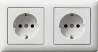 Gira 479304 SCHUKO-Steckdose 2fach 16 A 250 V~ vorverdrahtet, komplett mit