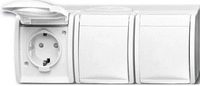 Busch-Jaeger 2300/3 EBW-54 Schuko-Steckdose, Ocean (IP 44), alpinwei&szlig;