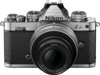 NIKON Z fc Kit Systemkamera mit Objektiv 16-50 mm, 7,5 cm Display Touchscreen, WLAN