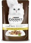 Purina Gourmet a la Carte mit Huhn garniert mit Spinat und Pasta-Perlen