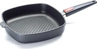 WOLL 263420, WOLL Nowo Guss-Steakpfanne, viereckig 28 x 28 cm 6,5 cm hoch mit...