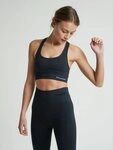 hummel Sport-Bustier hmlTIF SEAMLESS SPORTS TOP nahtarme Seamless-Konstruktion,