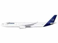 Revell® Modellbausatz 1:144 Airbus A330-300 - Lufthansa New Livery""