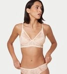Triumph B&uuml;gelloser BH Amourette Charm Delight N mit zarter zweifarbiger Spitze...