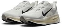 Nike Vomero 18 Laufschuh