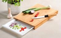 KESPER&reg; Schneidebrett Bambus Schneideplatte mit Auffangschale, herausziehbare