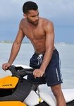 Chiemsee Badeshorts sportliche Bade-Shorts, elastischer Bund, mit Au&szlig;enkordel