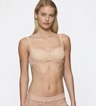 Triumph Balconette-BH Body Make-Up Illusion Lace feine feminine Stretch-Spitze,