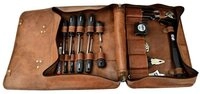 Br&uuml;der Mannesmann Werkzeuge Werkzeugkoffer Ledererkzeugtasche inkl. 24...