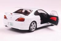 Solido Modellauto Modellauto 1:18 Nissan Silvia S15 SPEC-R AERO Aspen 1999...
