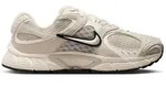 Nike Sportswear W V5 RNR Sneaker inspiriert vom Design des Y2K Nike Vomero 5...