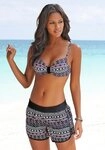 LASCANA Badeshorts als perfekte Erg&auml;nzung zum Bikini