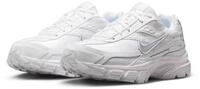 Nike Sportswear Initiator Sneaker inspiriert vom Design des Nike P-6000