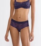 Triumph Panty Body Make-Up Illusion Lace florale Stretch-Spitze, glatter Bund,