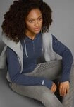 KangaROOS Kapuzenshirt Langarm mit Daumenl&ouml;chern, figurbetonter Schnitt, aus