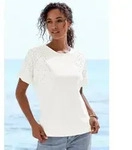 LASCANA T-Shirt mit Strasssteinen aus angenehmer Baumwoll-Viskose-Qualit&auml;t...