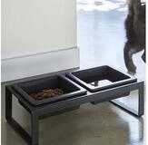 Yamazaki Futternapf Tower Doppelnapf 2 Schalen f&uuml;r Hunde Katzen Metallgestell,