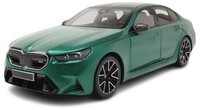 Minichamps Modellauto BMW M5 2024 gr&uuml;n metallic, Ma&szlig;stab 1:18