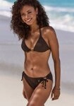 LASCANA Triangel-Bikini-Top Fay, aus eleganter Strukturware