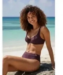 LASCANA B&uuml;gel-Bikini-Top Lolo, in modischer Schnittform lila 40