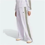 adidas Originals Jogginghose FIREBIRD TRAININGSHOSE, LOCKER GESCHNITTEN (1-tlg) gr&uuml;n