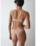 Triumph Slip Comfort Allure String florale Stretch-Spitze, elastisch, eleganter Look