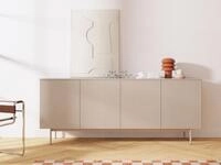 Beautysofa Kommode Soft mit 4 T&uuml;ren und Einlegeb&ouml;den (Rillenfronten mit