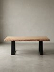 KADIMA DESIGN Couchtisch Couchtisch GAYA aus Massivholz Akazie (Beistelltisch im
