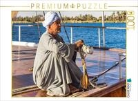 CALVENDO Puzzle CALVENDO Puzzle Der Kapit&auml;n steuert konzentriert, 1000 Teile