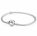 Pandora Charm-Armband Moments Schlangen Gliederarmband mit Herz Verschluss