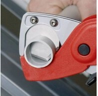 Knipex Elektro-Installationszange Schlauch- und Schutzrohrschneider 90 20 185