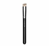 MAC Foundationpinsel 270s Concealer Pinsel